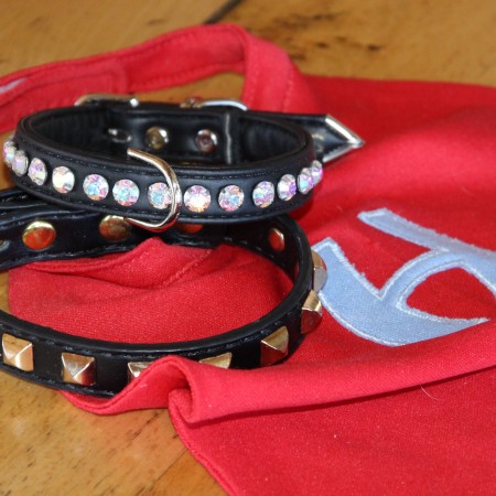 Harley's cape and collars